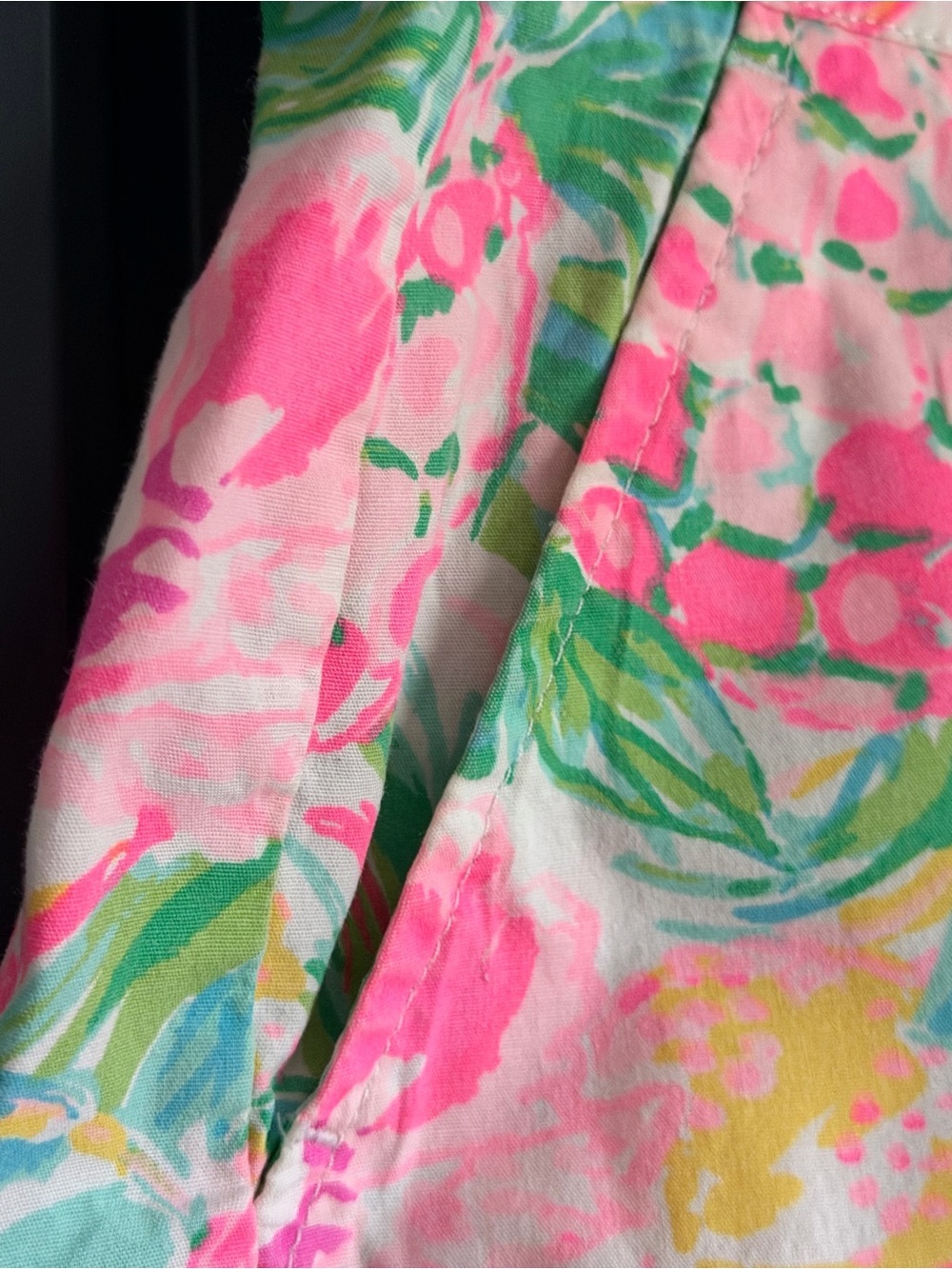 Lilly Pulitzer Ocean View Tropical Pull On Shorts in Pear Necessities, Size M - Picture 2 of 9